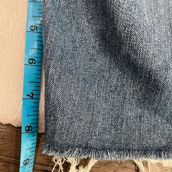 [30R]AG The Nikki Shorts Relaxed Skinny Women's Blue Denim Bermuda Shorts - Picture 8 of 8